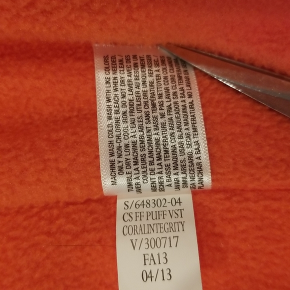 Old Navy Vest -M - Picture 9 of 10